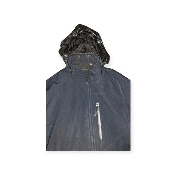 T Tech, By Tumi Men's Dark Blue Performance Jacket - Picture 4 of 10
